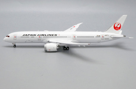 Japan Airlines Boeing 787-9 (JC Wings 1:400)