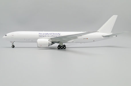 Lufthansa Cargo Boeing 777-200LRF (JC Wings 1:200)