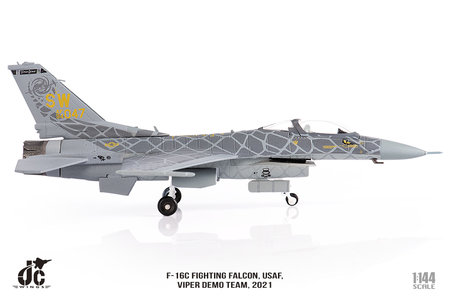 United States Air Force (USAF) F-16C Fighting Falcon (JC Wings 1:144)