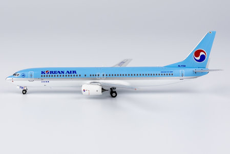 Korean Air Boeing 737-900 (NG Models 1:400)