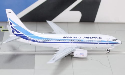 Aerolineas Argentinas Boeing 737-700 (Panda Models 1:400)