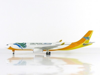 Cebu Pacific Air Airbus A330-300 (Sky500 1:500)