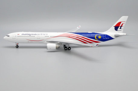 Malaysia Airlines Airbus A330-300 (JC Wings 1:200)