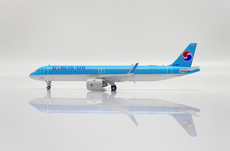 Korean Air Airbus A321neo (JC Wings 1:400)