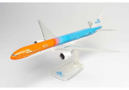 KLM Boeing 777-300ER (Herpa Snap-Fit 1:200)