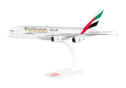 Emirates Airbus A380-800 (Herpa Snap-Fit 1:250)