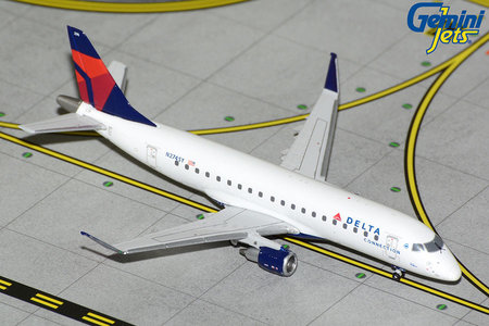 Delta Connection Embraer E175 (GeminiJets 1:400)