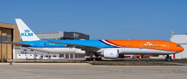 KLM Royal Dutch Airlines Boeing 777-306ER (Aviation400 1:400)