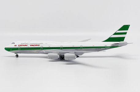 Cathay Pacific Airways Boeing 747-8i (JC Wings 1:400)