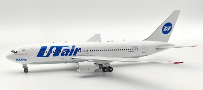 UTair Aviation Boeing 767-224/ER (AviaBoss 1:200)