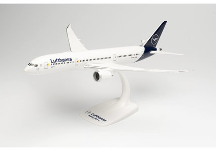 Lufthansa Boeing 787-9 (Herpa Snap-Fit 1:200)