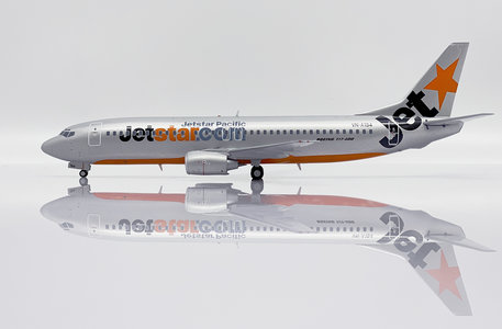 Jetstar Pacific Boeing 737-400 (JC Wings 1:200)