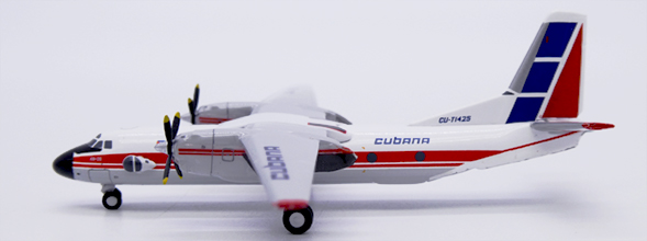 Cubana Antonov An-26 (JC Wings 1:400)