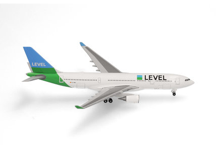 Level Airbus A330-200 (Herpa Wings 1:500)