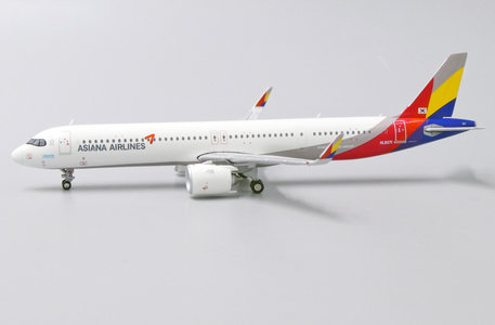 Asiana Airlines Airbus A321neo (JC Wings 1:400)