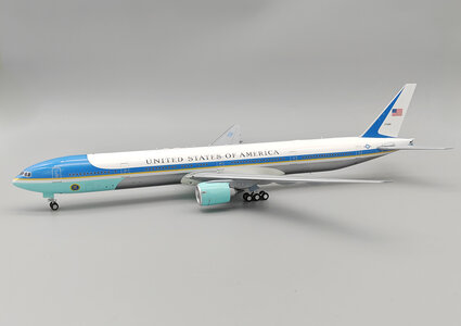 US Air Force Boeing 777-300 (B Models 1:200)