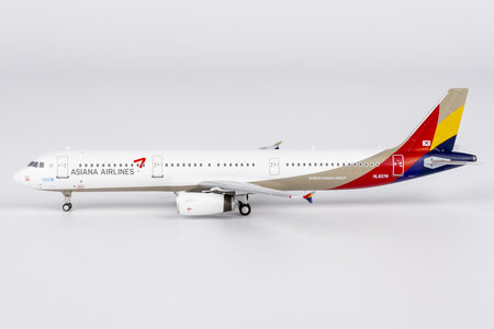 Asiana Airlines Airbus A321-200 (NG Models 1:400)