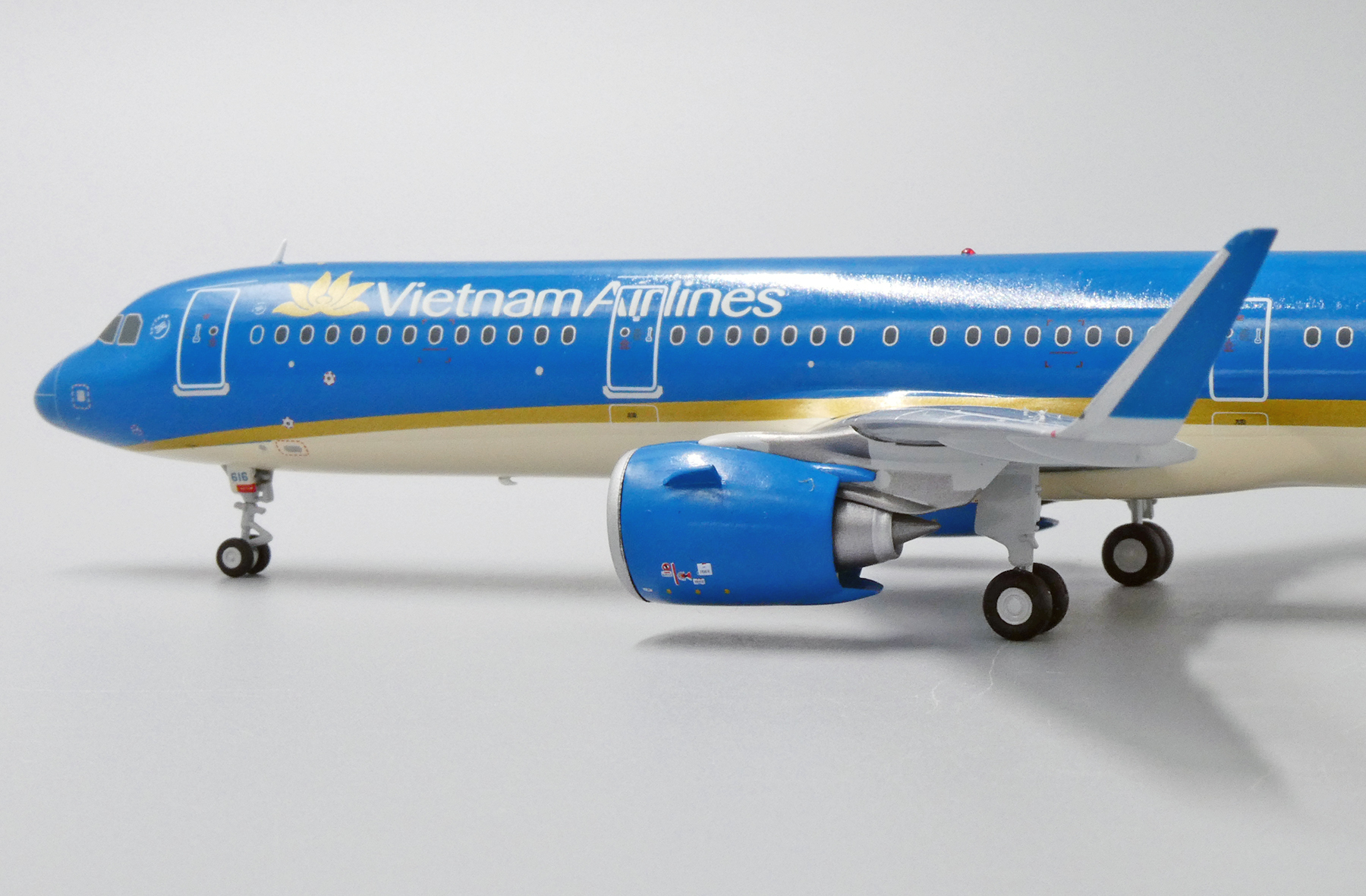 Herpa 537919 – Vietnam Airlines Airbus A321NEO – Échelle 1/500 – Neuf