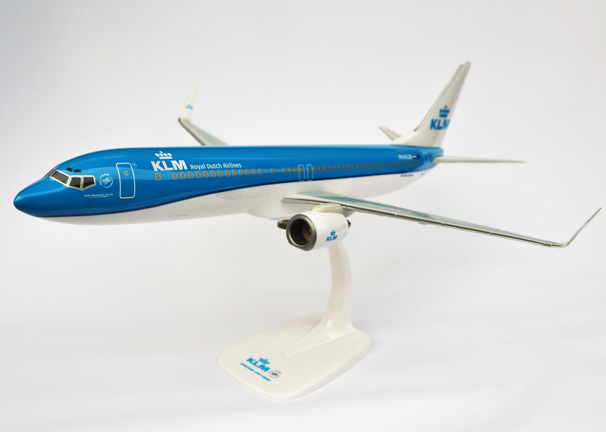 Relatieve grootte kom tot rust Per ScaleModelStore.com :: PPC 1:100 - 220402 - KLM Boeing 737-900