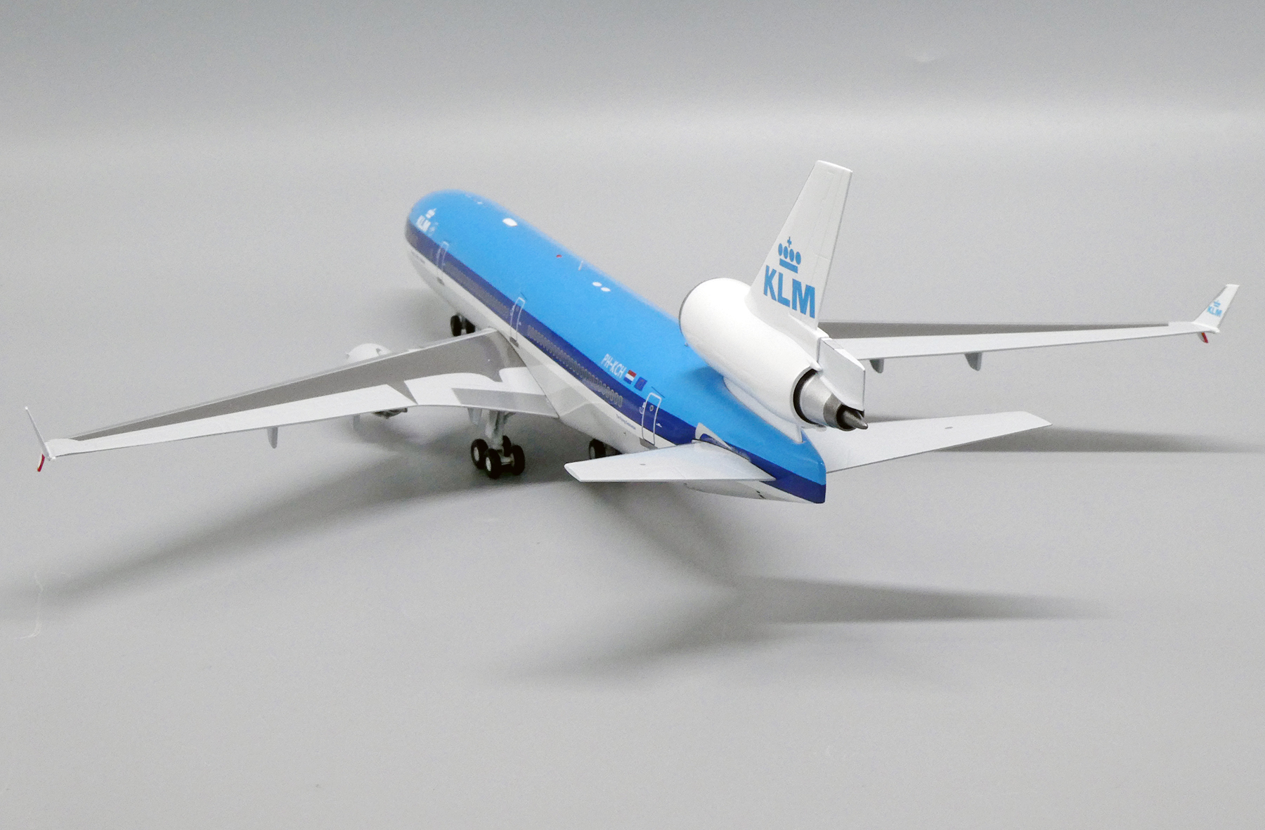 JC Wings MD-11 LTU Flugzeug Modell 1/200 - Metall Modell 32cm Für Sammler