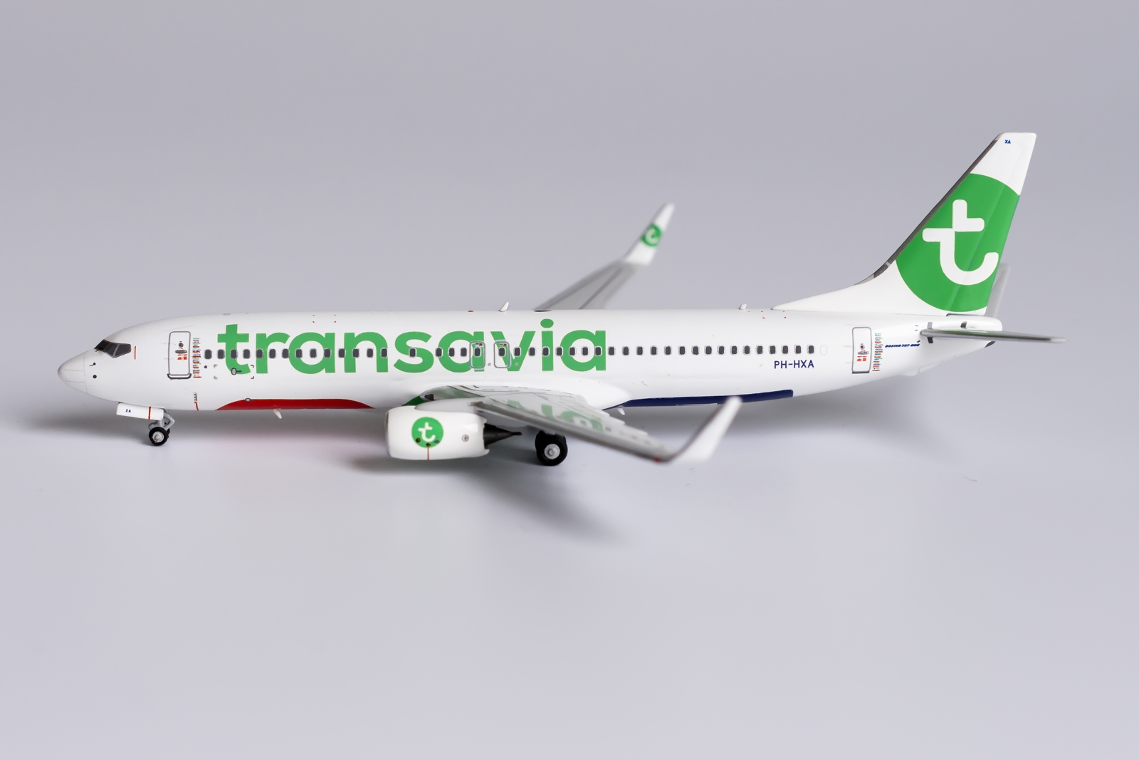 ScaleModelStore.com NG 1:400 - Transavia Airlines Boeing 737-800