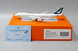 Cathay Pacific Cargo Boeing 747-8F (JC Wings 1:400)