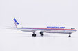 Boeing House Colors Boeing 767-400ER (JC Wings 1:200)