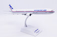 Boeing House Colors Boeing 767-400ER (JC Wings 1:200)