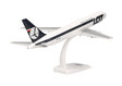 LOT Polish Airlines Boeing 767-300 (Herpa Snap-Fit 1:200)