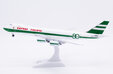 Cathay Pacific Boeing 747-8F (JC Wings 1:400)