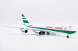 Cathay Pacific Boeing 747-8F (JC Wings 1:200)