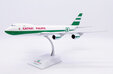 Cathay Pacific Boeing 747-8F (JC Wings 1:200)