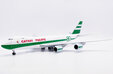 Cathay Pacific Boeing 747-8F (JC Wings 1:200)