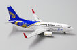 Kunming Airlines Boeing 737-700 (JC Wings 1:400)