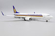 Singapore Airlines Boeing 737-800 (JC Wings 1:200)