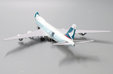 Cathay Pacific Cargo Boeing 747-8F (JC Wings 1:400)