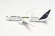 Lufthansa Cargo Boeing 777F (Herpa Wings 1:500)