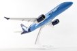 Breeze Airbus A220-300 (Skymarks 1:100)