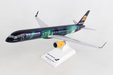 Icelandair Boeing 757-200 (Skymarks 1:150)