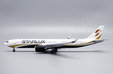 Starlux Airlines - Airbus A330-900neo (JC Wings 1:400)