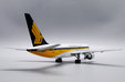 Singapore Airlines Boeing 757-200 (JC Wings 1:200)