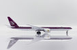 Qatar Airways Boeing 777-300(ER) (JC Wings 1:400)