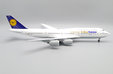 Lufthansa Boeing 747-8 (JC Wings 1:200)