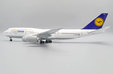 Lufthansa Boeing 747-8 (JC Wings 1:200)