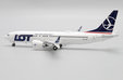 LOT Polish Airlines Boeing 737 MAX 8 (JC Wings 1:400)