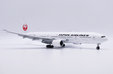 Japan Airlines Boeing 777-200ER (JC Wings 1:200)