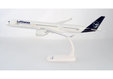 Lufthansa Airbus A350-900 (Herpa Snap-Fit 1:200)