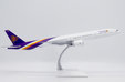 Thai Aiways Boeing 777-300ER (JC Wings 1:200)