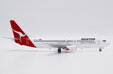 Qantas Boeing 737-400 (JC Wings 1:200)