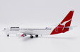 Qantas Boeing 737-400 (JC Wings 1:200)